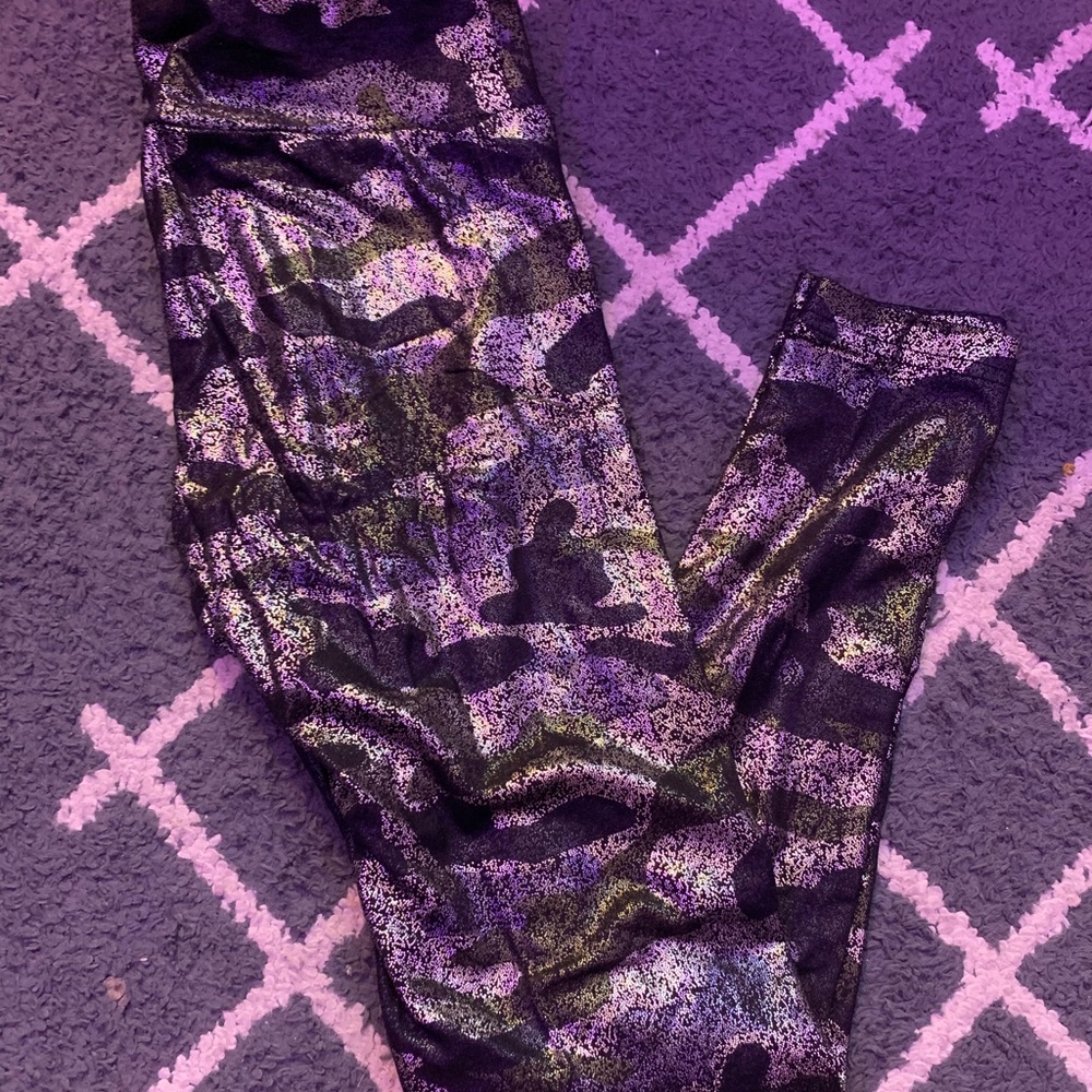 Camo leggings